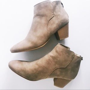 Qupid | Tan Ankle Booties | Block Heel